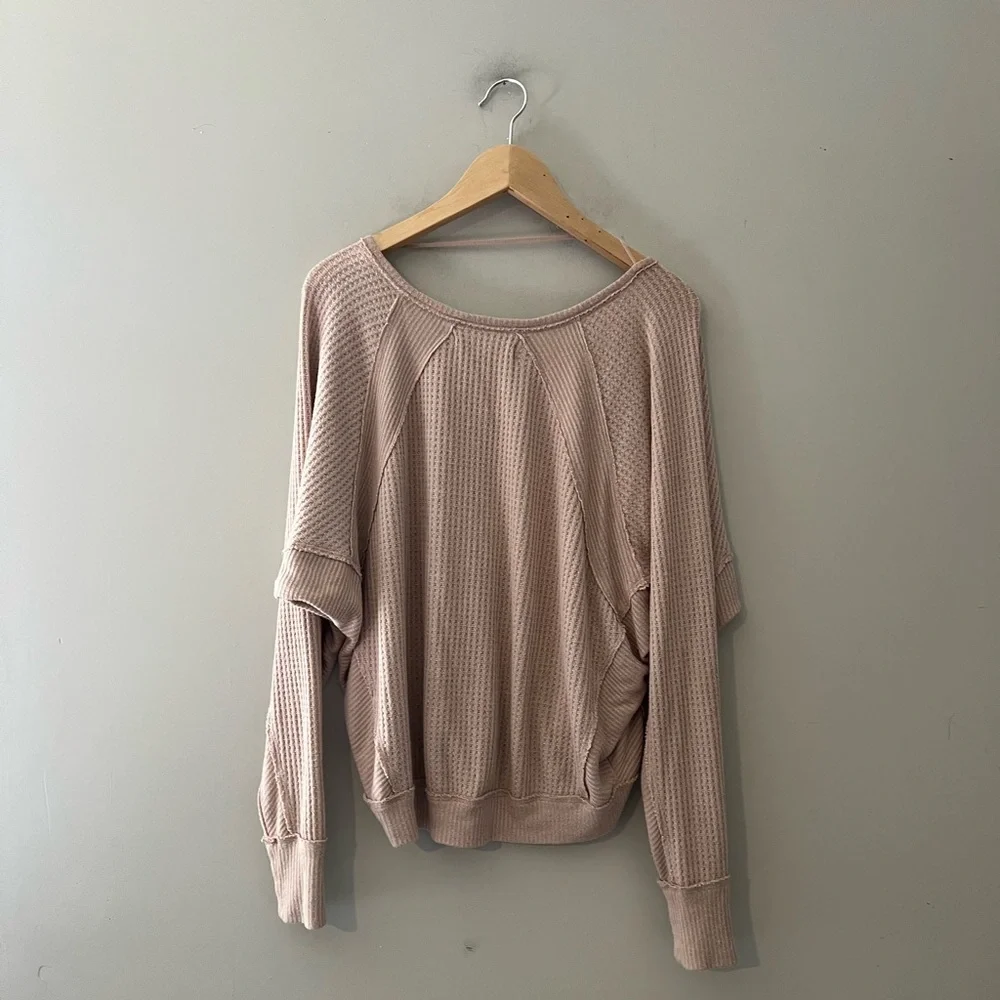 Free People follow us